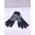 Wholesale fashion style fleece hat scarf set